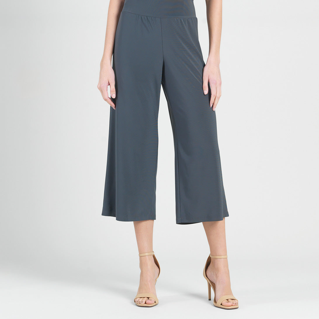 Knit Gaucho Pants with Elastic Waistband